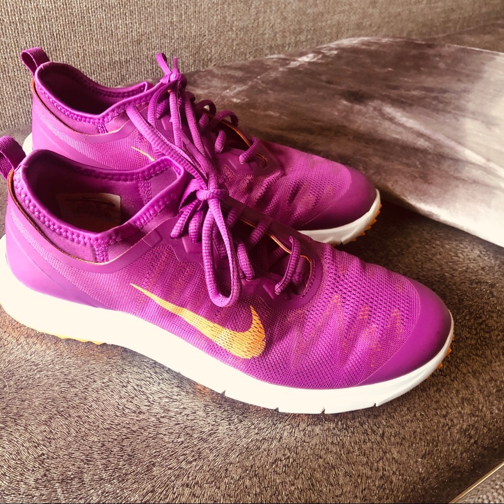 Nike Bermuda Golf Shoes